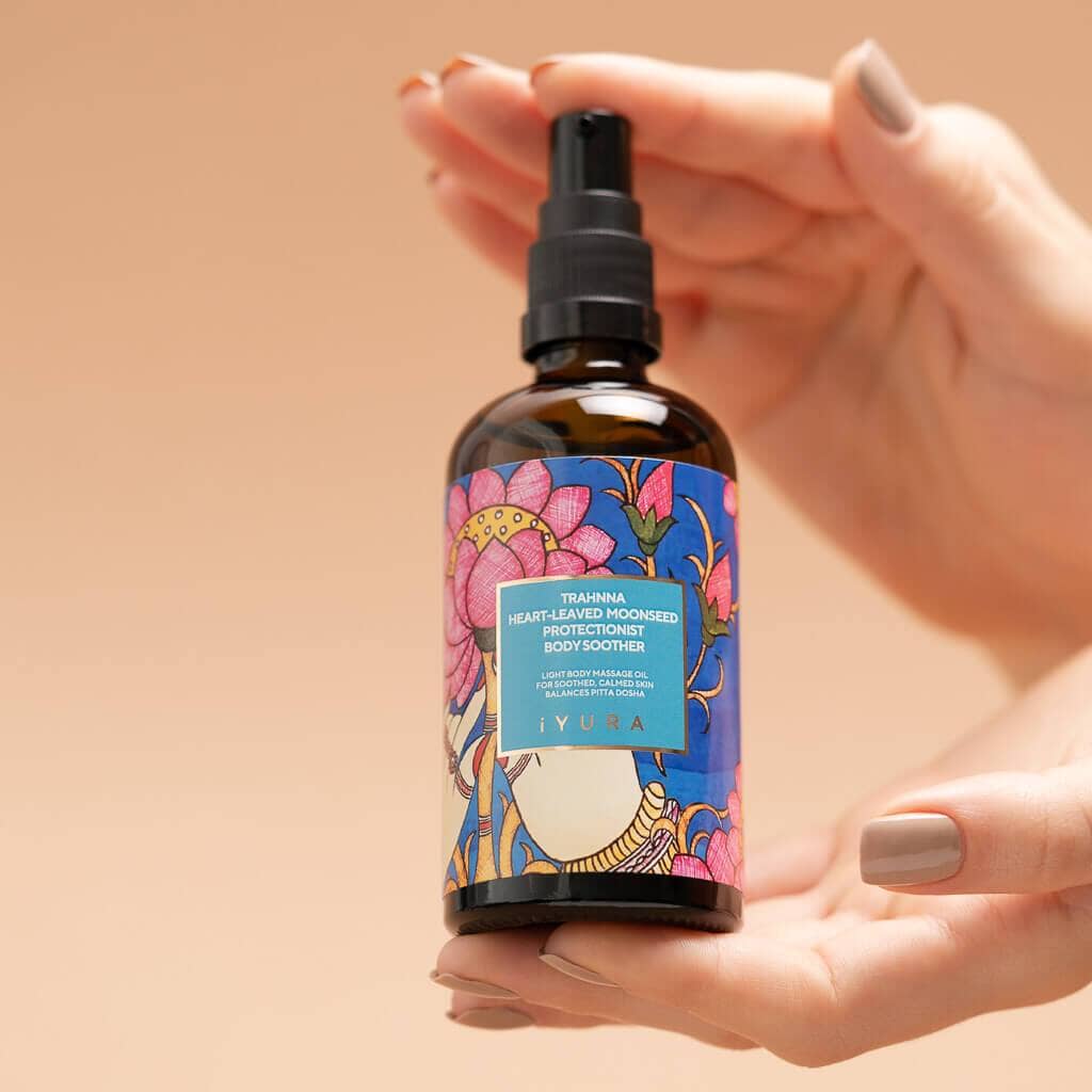 Trahnna Heart-Leaved Moonseed Protectionist Body Soothing Polyherbal Oil - Image 10